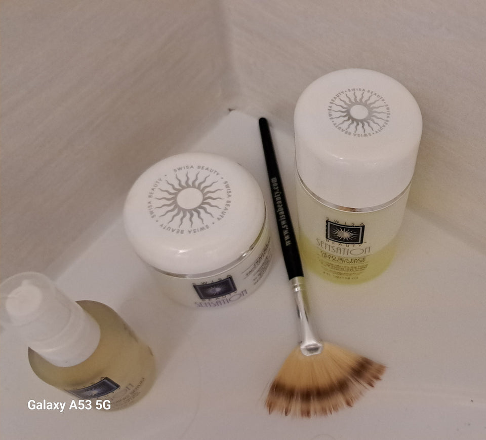 Gesichtsmaske mit Lifting Effekt mit Pflegeprodukten - Swisa Beauty - Totes Meersalz Produkte für gesunde Haut